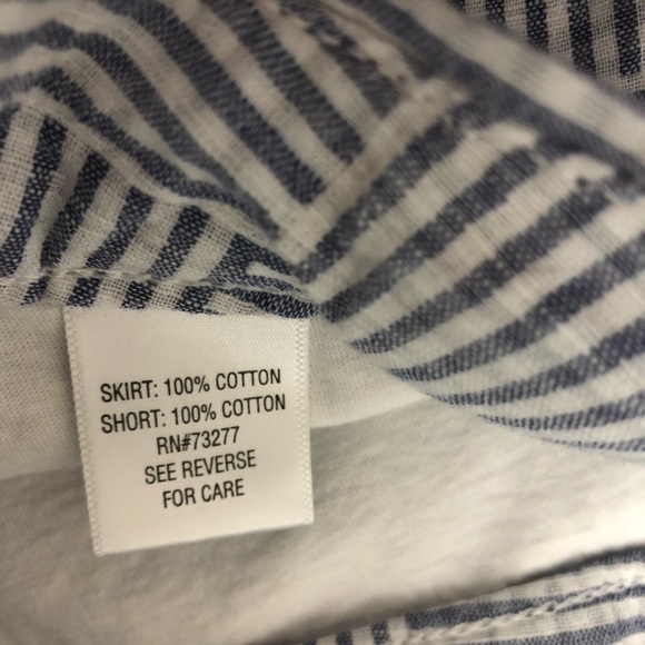 Croft&Barrow Checkered Skirt 10 - Picture 2 of 7